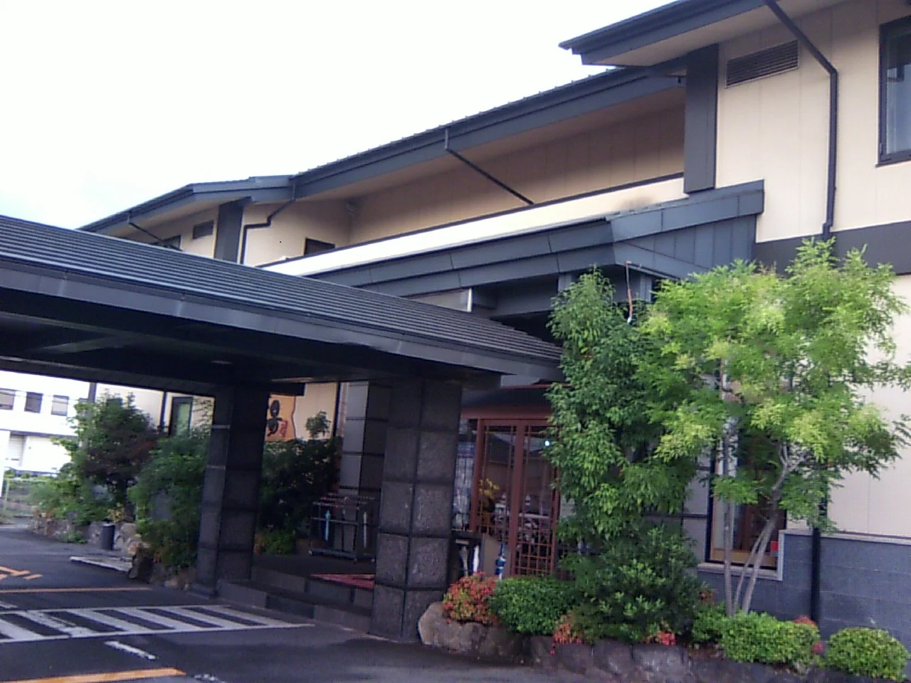天然湧出温泉 ゆららの湯 奈良店