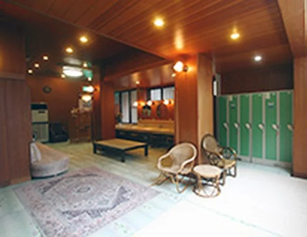 霊山寺　薬師湯殿