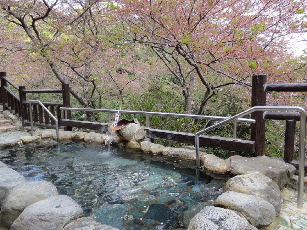 信貴山観光ホテル