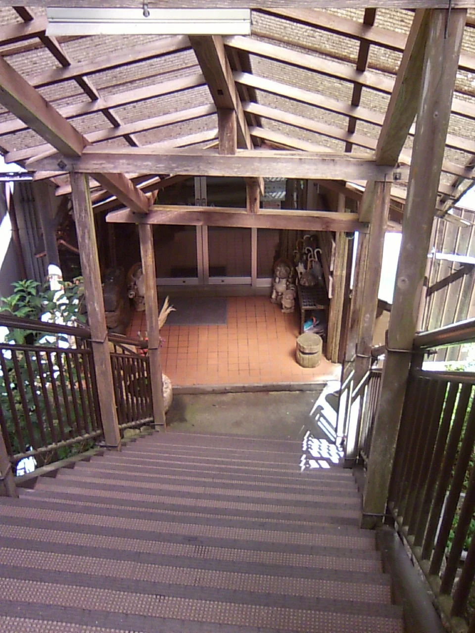入之波温泉湯元 山鳩湯（しおのはおんせん）