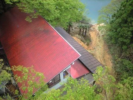 入之波温泉湯元 山鳩湯（しおのはおんせん）
