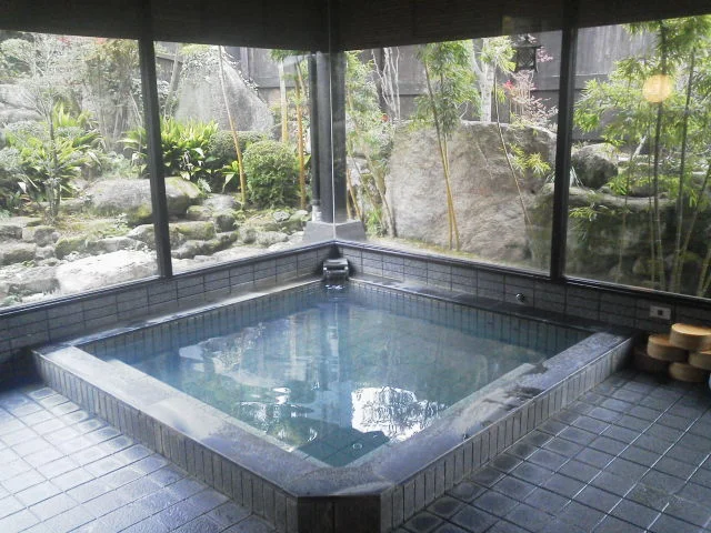 旅館かんざき