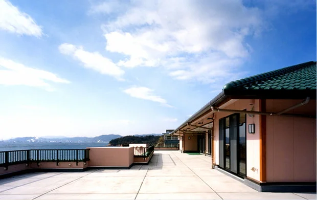 天然温泉 宮浜べにまんさくの湯