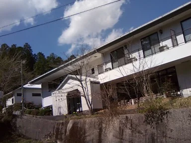 並滝寺 湖粋園(閉館しました)