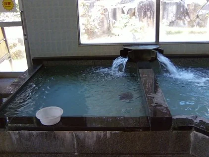 並滝寺 湖粋園(閉館しました)