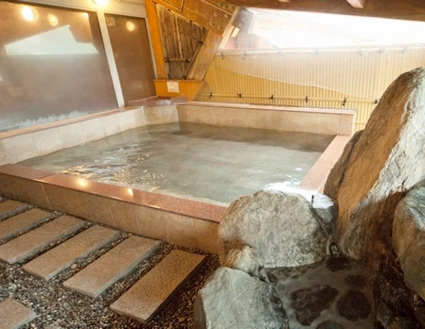 女鹿平温泉 クヴェーレ吉和