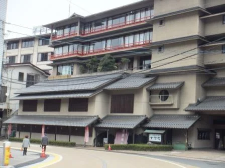 三朝薬師の湯　万翆楼