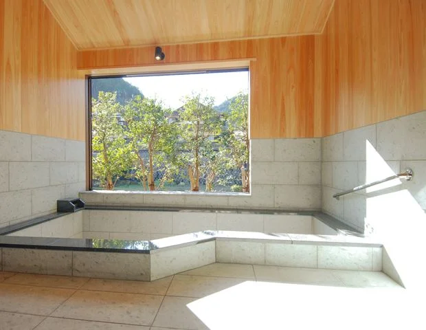 微鉱精せせらぎの湯