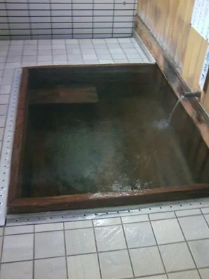 関の湯共同温泉