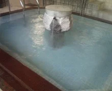 御前湯（ごぜんゆ）