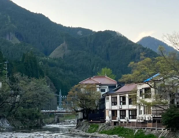河鹿園