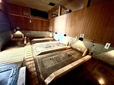 リラクゼーション・岩盤浴0