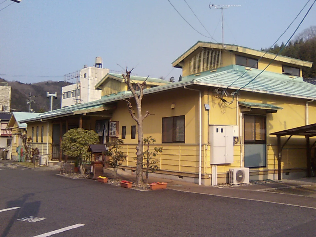湯郷鷺温泉館(ゆのごうさぎおんせんかん）