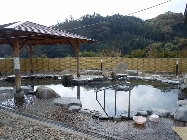 下湯原温泉 ひまわり館