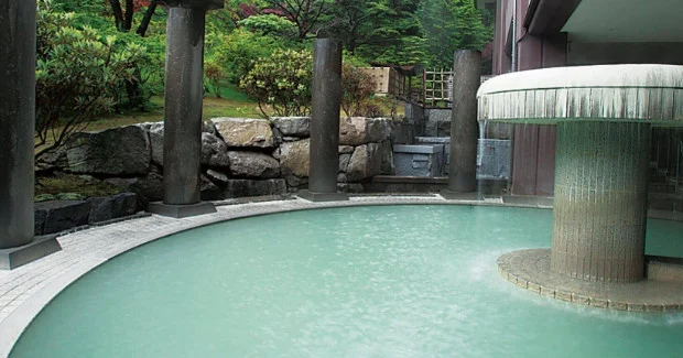 第一滝本館