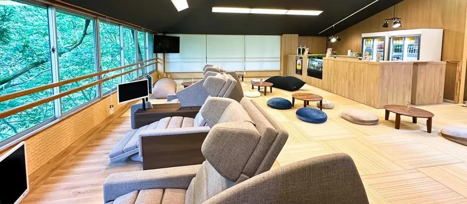 トップメイン画像3