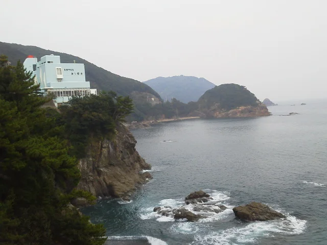 えびす洞温泉　ホテル　白い燈台