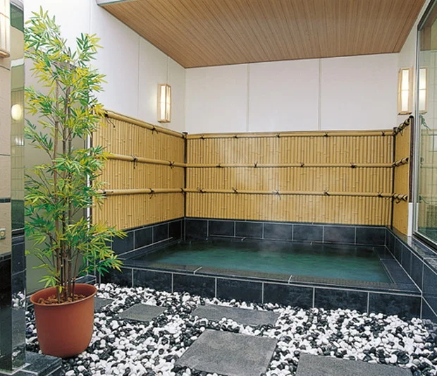 春日なごみの湯 湯楽温泉（ゆうらくおんせん）