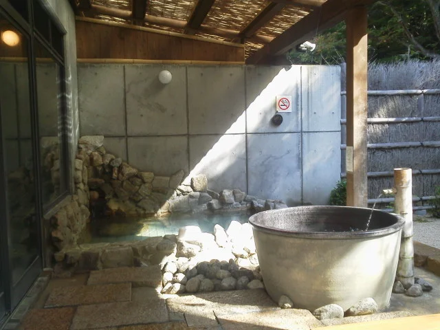 湯ノ浦温泉 四季の湯 ビア工房