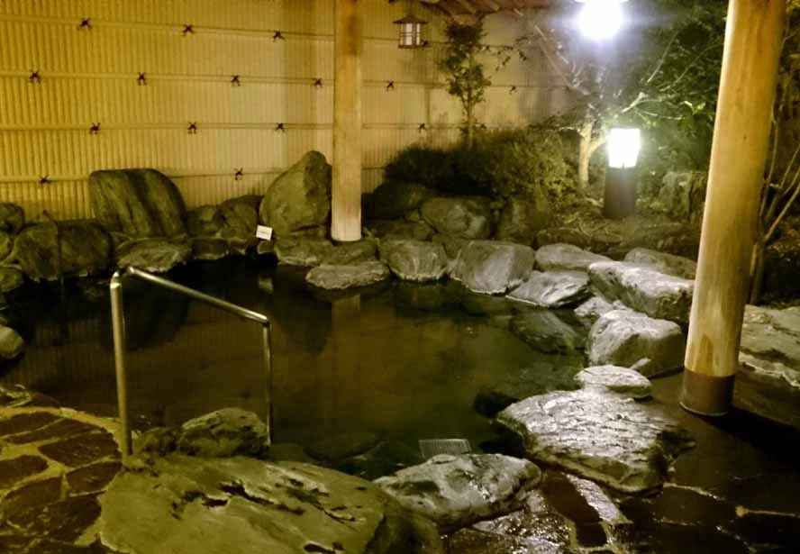 美湯のやかた夢寛歩道後（ゆめかんぽどうご）(閉館しました)