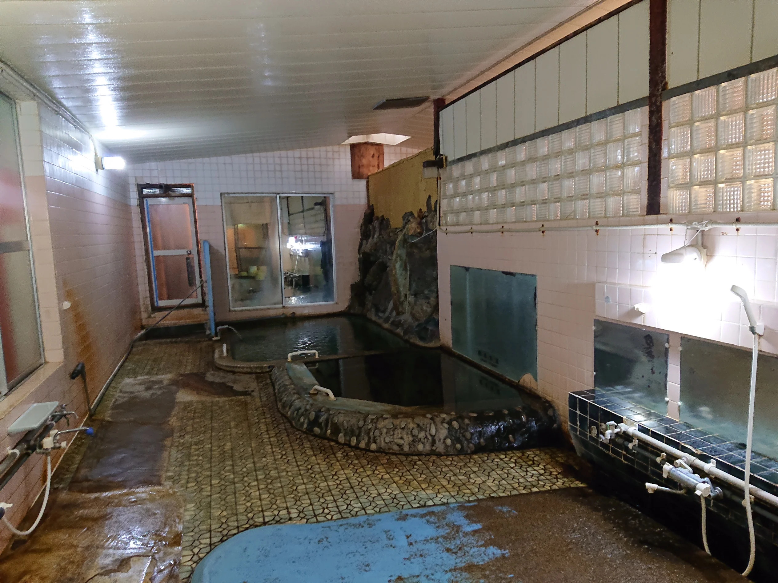 池ノ端温泉郷 らんぷ温泉(閉館しました)