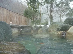 雲の上の温泉