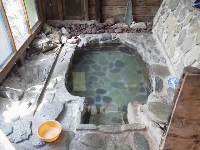 山里温泉（閉館しました）