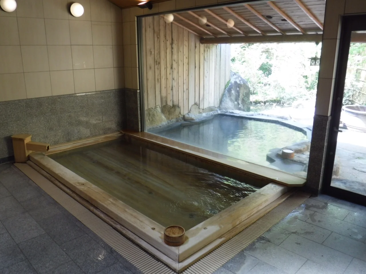 秋月温泉 料亭旅館 清流庵