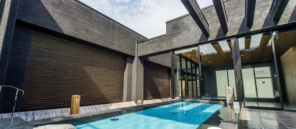 トップメイン画像1