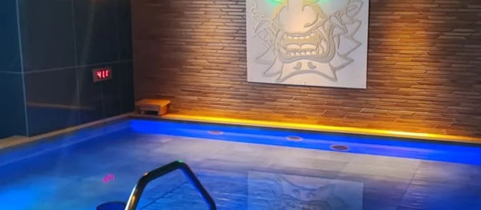 トップメイン画像1