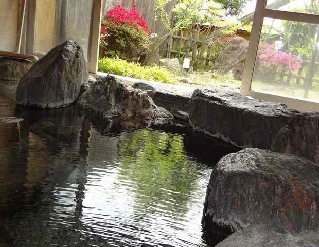 あきづきの湯（旧 美奈宜の湯）