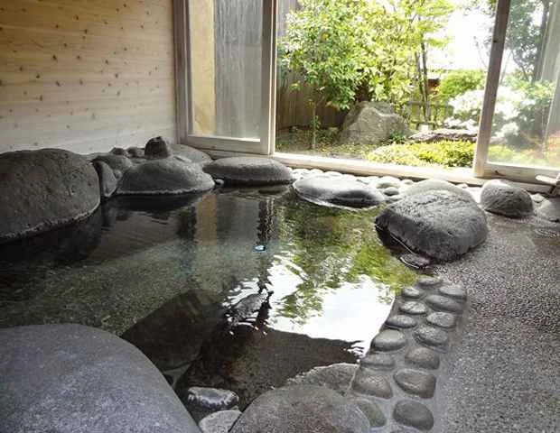 あきづきの湯（旧 美奈宜の湯）