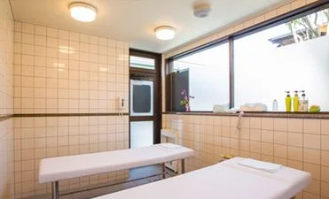 リラクゼーション・岩盤浴1