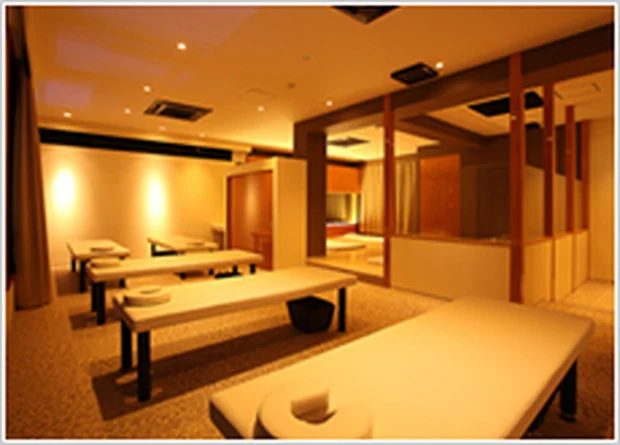 アビネル福岡(閉館しました)