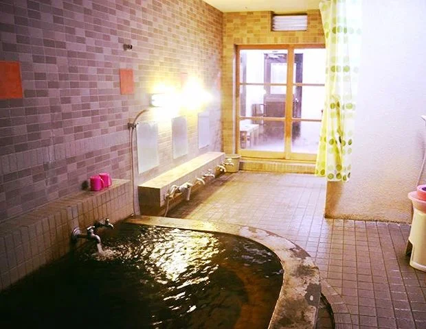 新湊温泉