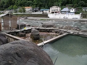 天ヶ瀬温泉館 シャレー水光園（閉館しました）