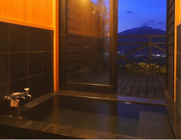 旅館　由布山