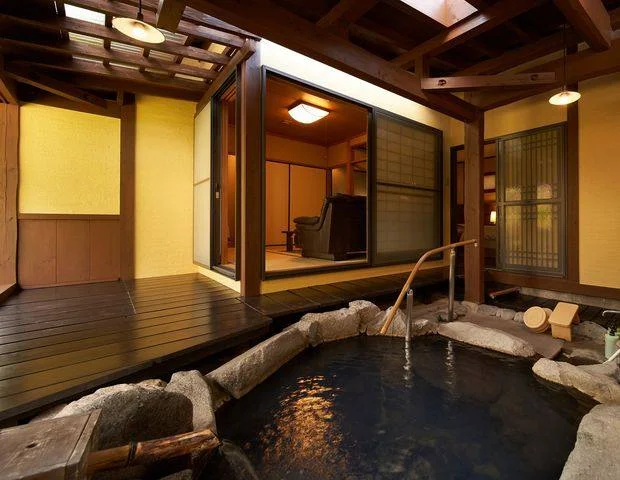 筋湯の旅館 秀月
