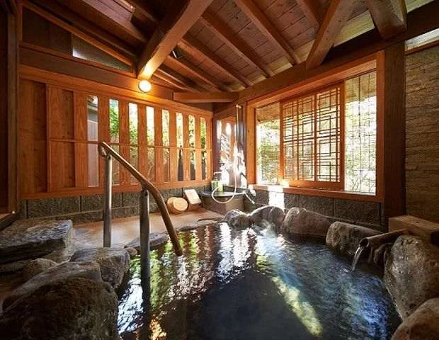 筋湯の旅館 秀月
