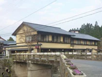 大丸旅館
