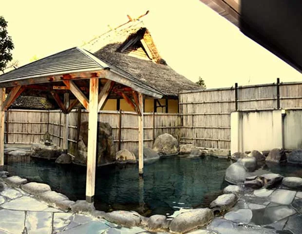 由布院 ことぶき花の庄
