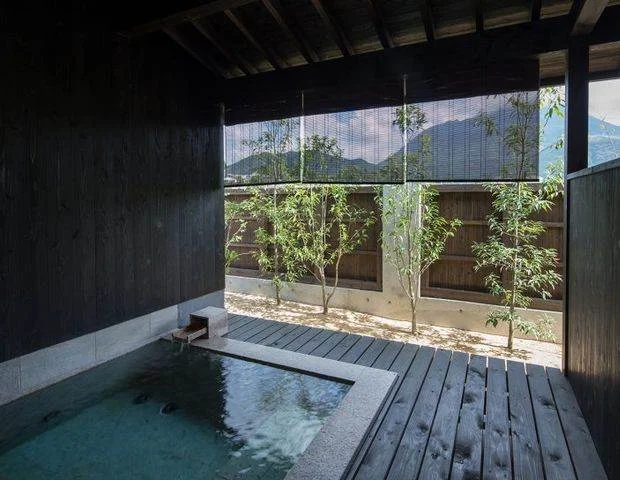 由布院 六花