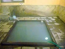 鶴寿泉（閉館しました）