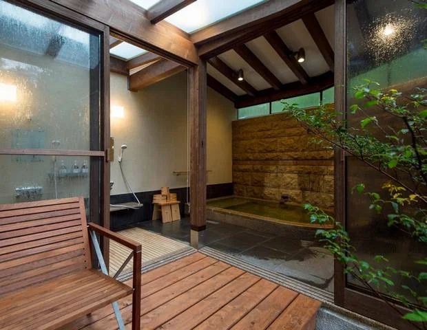 山荘 無量塔