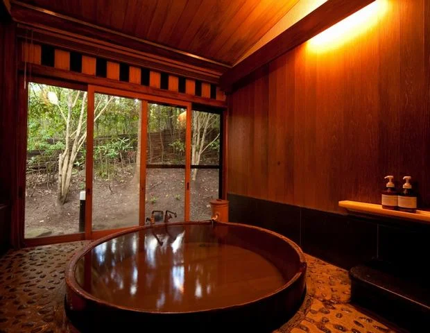 山荘 無量塔