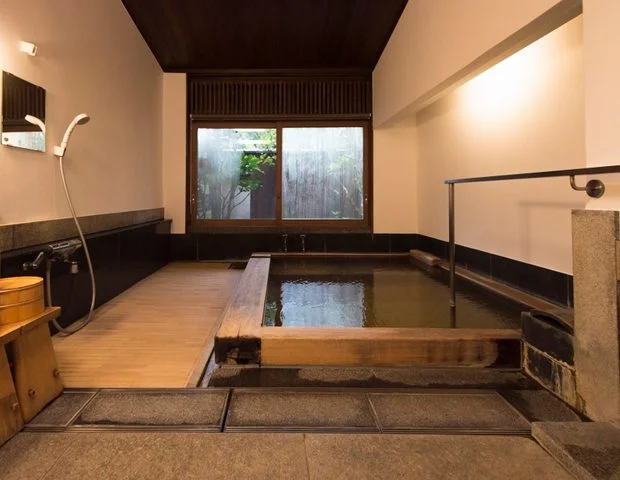 山荘 無量塔