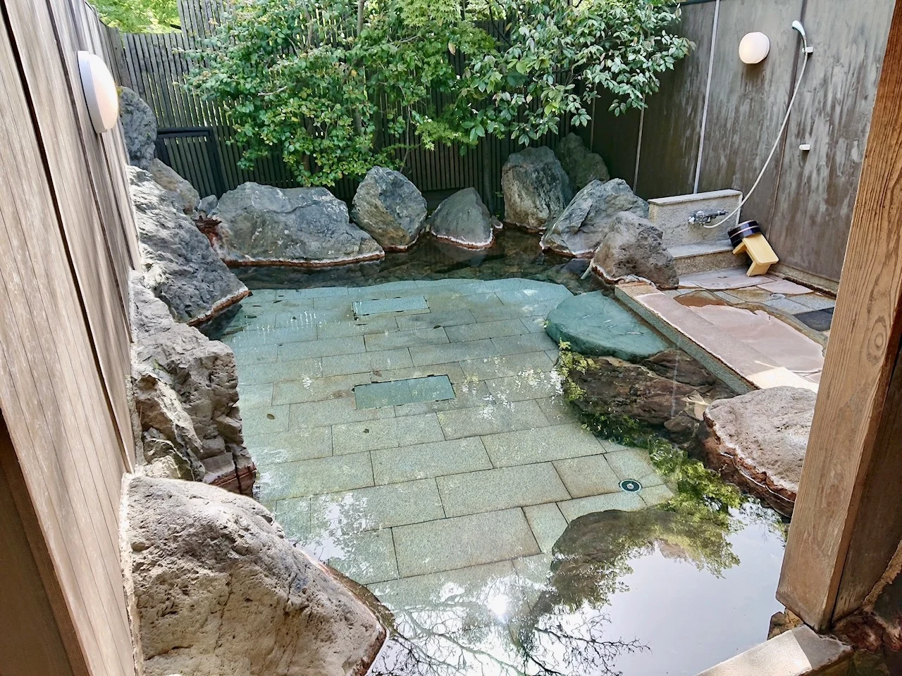癒しの宿　彩葉