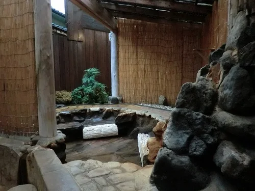 湯平温泉　旅館いづもや - 大分県