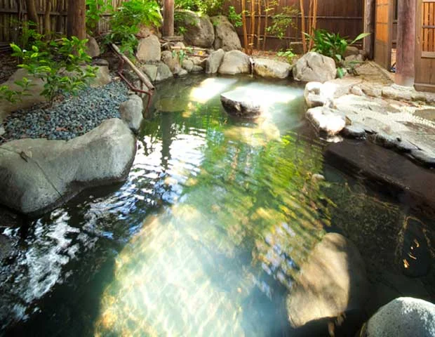 ほたるの宿 仙洞（せんどう）
