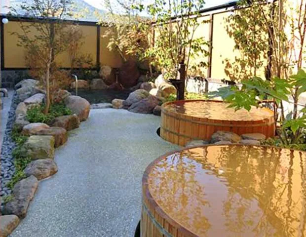 豊後高田市健康交流センター花いろ